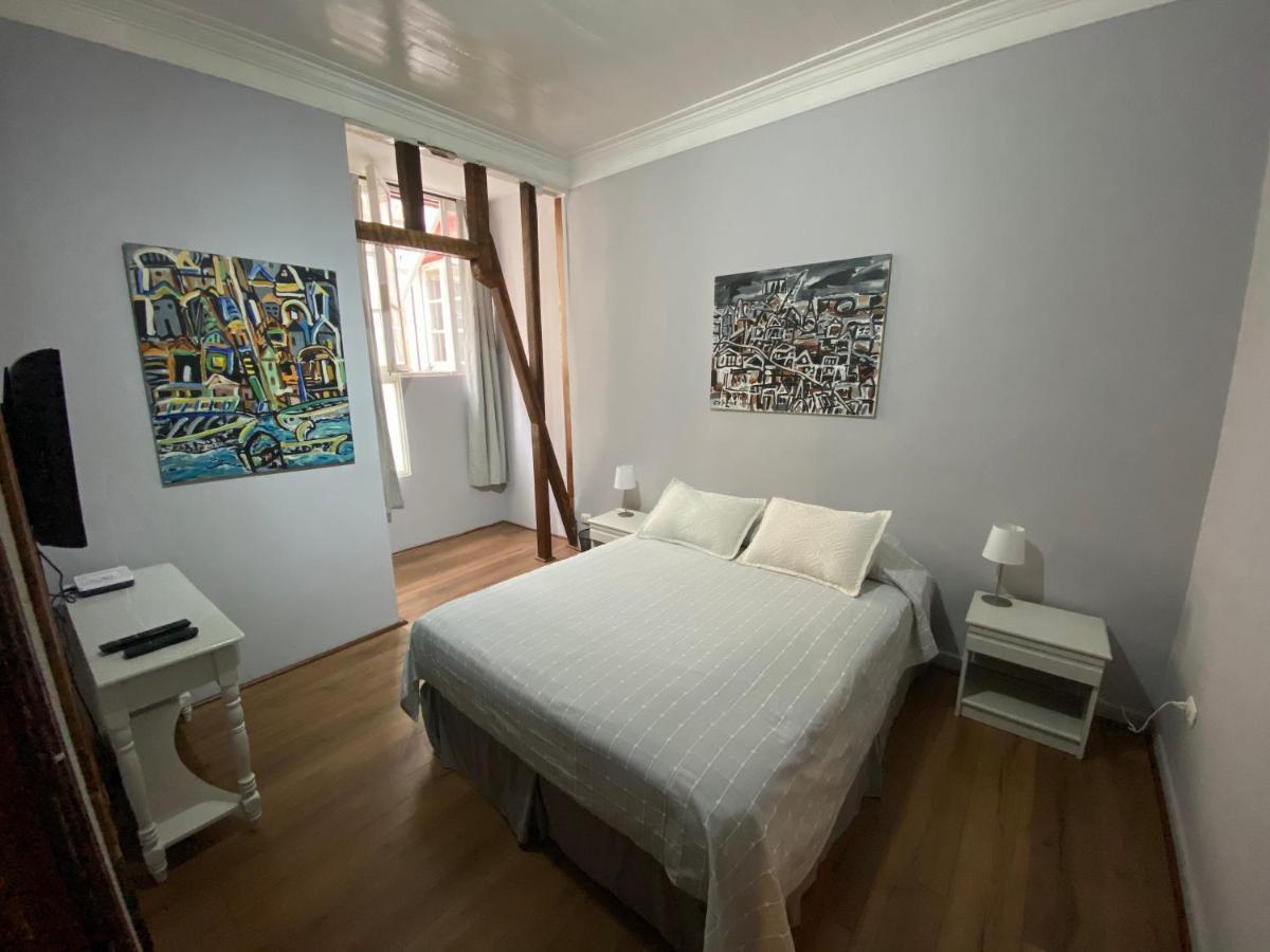 Casa Urriola B&B ヴァルパライソ エクステリア 写真